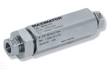 Cup-type line filters