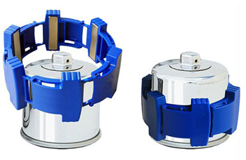 Magnetic oil filters