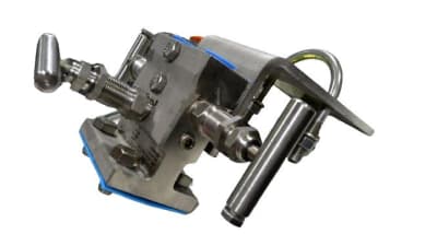 ANDERSON GREENWOOD M4THIW-4-AMS-SS-SSC - MANIFOLD, 3 VALVE