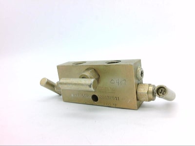 ANDERSON GREENWOOD MM1RICS028172001 - PNEUMATIC MANIFOLD, 4 PORTS, 3 VALVES
