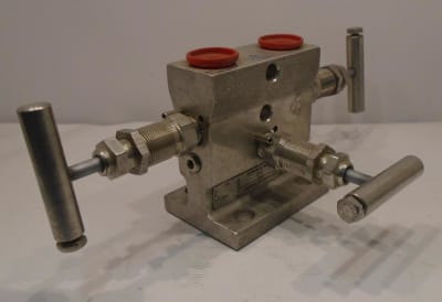 ANDERSON GREENWOOD 02-2547-541 - INSTRUMENT MANIFOLD 6000/1500PSI