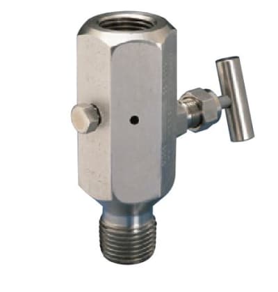 ANDERSON GREENWOOD M25VIS-44 - VALVE,1/2FXM, 316S, 6K B&B