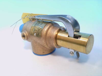 APOLLO VALVES 29-202A-35 - 1/2"X 1" 35# STEAM 182PPH