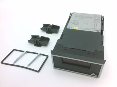 RED LION CONTROLS APLSP3B0 - ,PANEL METER, APOLLO , 3 DIGIT DISPLAY, 10-28 VDC