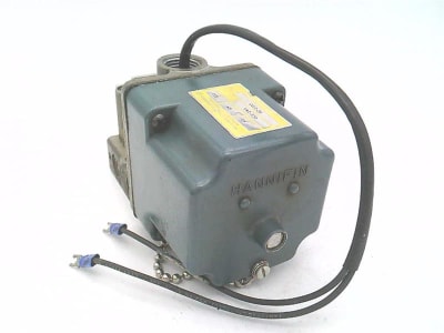 Parker Hannifin CCJ12501 - DISCONTINUED BY MANUFACTURER, SOLENOID VALVE, 150 PSI, 1/4 INCH, 120 VAC, 13.8 WATT