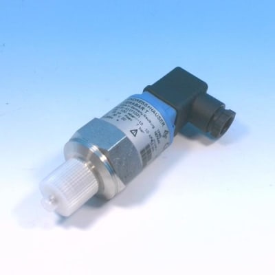 Endress+Hauser PMC131-A11F1D31 - DISCONTINUED BY MANUFACTURER, PRESSURE TRANSDUCER, G1/2 PROCESS, VITON SEAL, -10 - 100 MBAR, -10 - 10 KPA, 4 - 20 MA