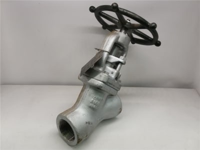 DISCONTINUED BY MANUFACTURER, GLOBE VALVE, UNIVALVE, 1/2 INCH, CLASS 169Q, FIGURE D36124, 2895 PSI