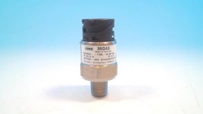 ATLAS COPCO 1089-9625-32 - , TRANSDUCER, PRESSURE TRANSDUCER, RANGE: -1/10 BAR, 5 VDC, 3 PIN, 3/8 INCH NPT THREAD