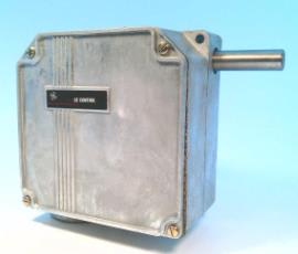 General Electric CR115E124102 - DISCONTINUED BY MANUFACTURER, LIMIT SWITCH, GEARED ROTARY, CR115E SERIES, SNAP-ACTING, NEMA TYPE 4, 2NO AND 2NC CONTACTS