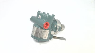 Yokogawa EJA530E-JAS4N-012EL/FU1/D1/N4 - PRESSURE TRANSMITTER, DIGITAL, GAUGE, LOOP POWERED, LCD DIGITAL INDICATOR, 24 V, 2 WIRE, 2 PORT, 4-20 MADC OUTPUT, 0.5 I