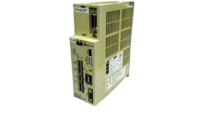 Yokogawa UR5HG3 - UR5HG3, S1-010N-1AB-2M2-N/CN, 200-230V, 50/60HZ, 1PHASE, 6.5ARMS, 0-230V, 0-380HZ 3PHASE, 4.24ARMS, DUTY25%.