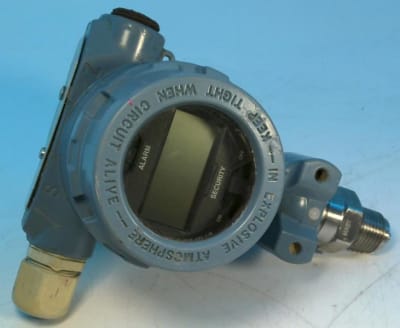 DISCONTINUED BY MANUFACTURER, GUAGE PRESSURE TRANSMITTER, 0-55.2 BAR, 800 PSI, 10.5-36 VDC, 4-20 MA, G1/2 MALE THREAD, SILICONE FLUID, LCD DISPLAY