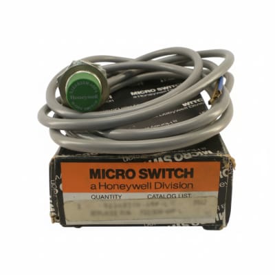 Honeywell 922AB3XM-A9P-L - PROXIMITY SWITCH 9.6-30VDC 18MM
