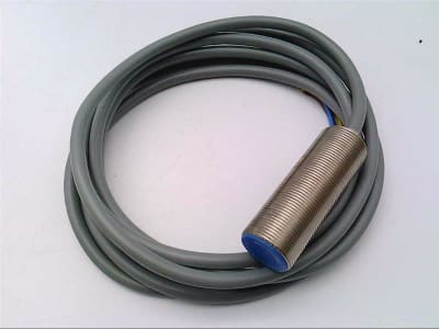 Honeywell 923AA3XM-A7T-L - DISCONTINUED BY MANUFACTURER, PROXIMITY SWITCH, M18, SHIELDED, 20-250 VAC, 500 MA, PRE-WIRED, 2 M CABLE LENGTH