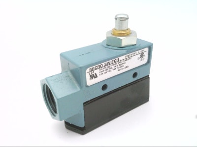 Honeywell BZE6-2RQ - MICROSWITCH, ENCLOSED LIMIT SWITCH, 15 AMP AT 125-600 VAC, 1/2 AMP AT 125 VDC, 1/4 AMP AT 250 VDC, 1/8 HP AT 125 VAC, 1/