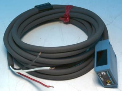 Honeywell FE7A-DA6V - DISCONTINUED BY MANUFACTURER, PHOTOELECTRIC SENSOR, DIFFUSED SCAN TYPE, 70 MM SCANNING DISTANCE, OUTPUT: NPN LIGHT ON, V