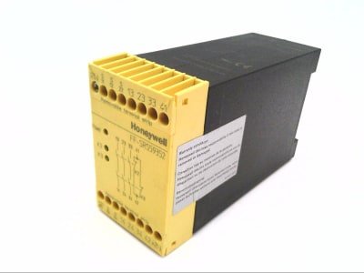 Honeywell FF-SRS59352 - DISCONTINUED BY MANUFACTURER, MICROSWITCH, EMERGENCY STOP MODULE RELAY, COIL 24 VDC, 10 AMP, 250 VAC, 250 VDC