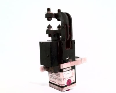 Norgren GL500-J11F1X1E4F2 - PNEUMATIC GRIPPER, DOUBLE INSERT / FIXED NARROW UPPER, CONVEX UPPER / CONCAVE LOWER, BUNA SEAL, MM4: POSITION 2 OR 4 ROD