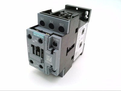 Siemens 3RT2026-1AK60 - CONTACTOR, 25 AMP, 11 KW / 400V, 3 POLE, 110/120 VAC COIL, 50/60 HZ, 1 NO + 1 NC AUX CONTACTS, SCREW TERMINALS, SIZE S0