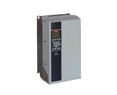 HVAC DRIVE, FC-SERIES, 18.5 KW, 25 HP, INPUT: 34/61 AMP, 3-PHASE, 380-480 VAC, 50/60 HZ, OUTPUT: 37.5/34 AMP, 3-PHASE, 0-480 VAC, 0-1000 HZ, IP55, 131L3536