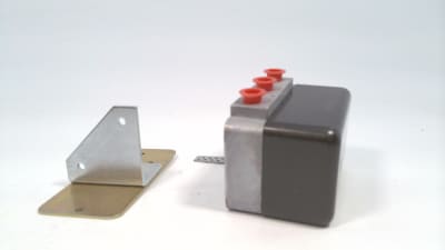 V-3000 VALVE POSITIONER KIT, FOR 1/2 THRU 2 IN VALVES, W/ V-3000-1 ACTUATOR