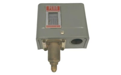 DISCONTINUED BY MANUFACTURER, PRESSURE SWITCH, OPEN AT HIGH, RANGE 50/240 PSIG, MOTOR RATINGS: 12 VOLT - 208/24 VOLTA.C. FULL LOADS AMPS: 20.0 - 17.0