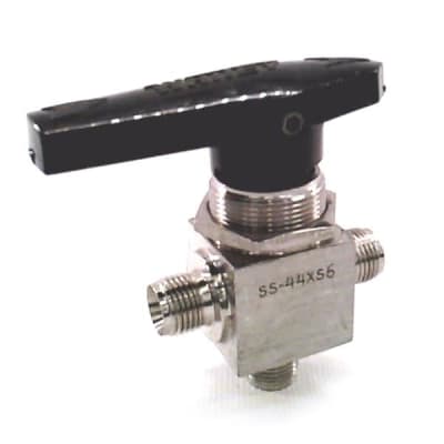 Swagelok SS-44XS6 - BALL VALVE, 40 SERIES, STAINLESS STEEL, 3-WAY, 2.0 CV, 3/8 IN SWAGELOK TUBE FITTING