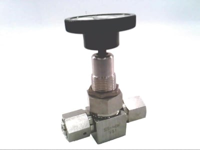Swagelok SS-4BK-V51 - VALVE, GASKETED, BELLOWS-SEALED, PCTFE STEM TIP, 1/4 INCH FEMALE VCR FACE SEAL FITTING, SC-11 CLEANED