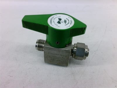 Swagelok SS-6P6T - VALVE, STAINLESS STEEL, QUARTER-TURN INSTRUMENT PLUG, 3/8 INCH, 6.4CV