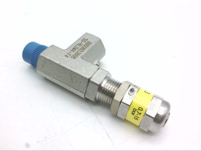 Swagelok SS-RL3M4-F4 - LOW PRESSURE PROPORTIONAL RELIEF VALVE, RL3 SERIES, 1/4" MNPT X 1/4" FNPT, 300 PSI (20.6 BAR) MAXIMUM PRESSURE, 316LSS S